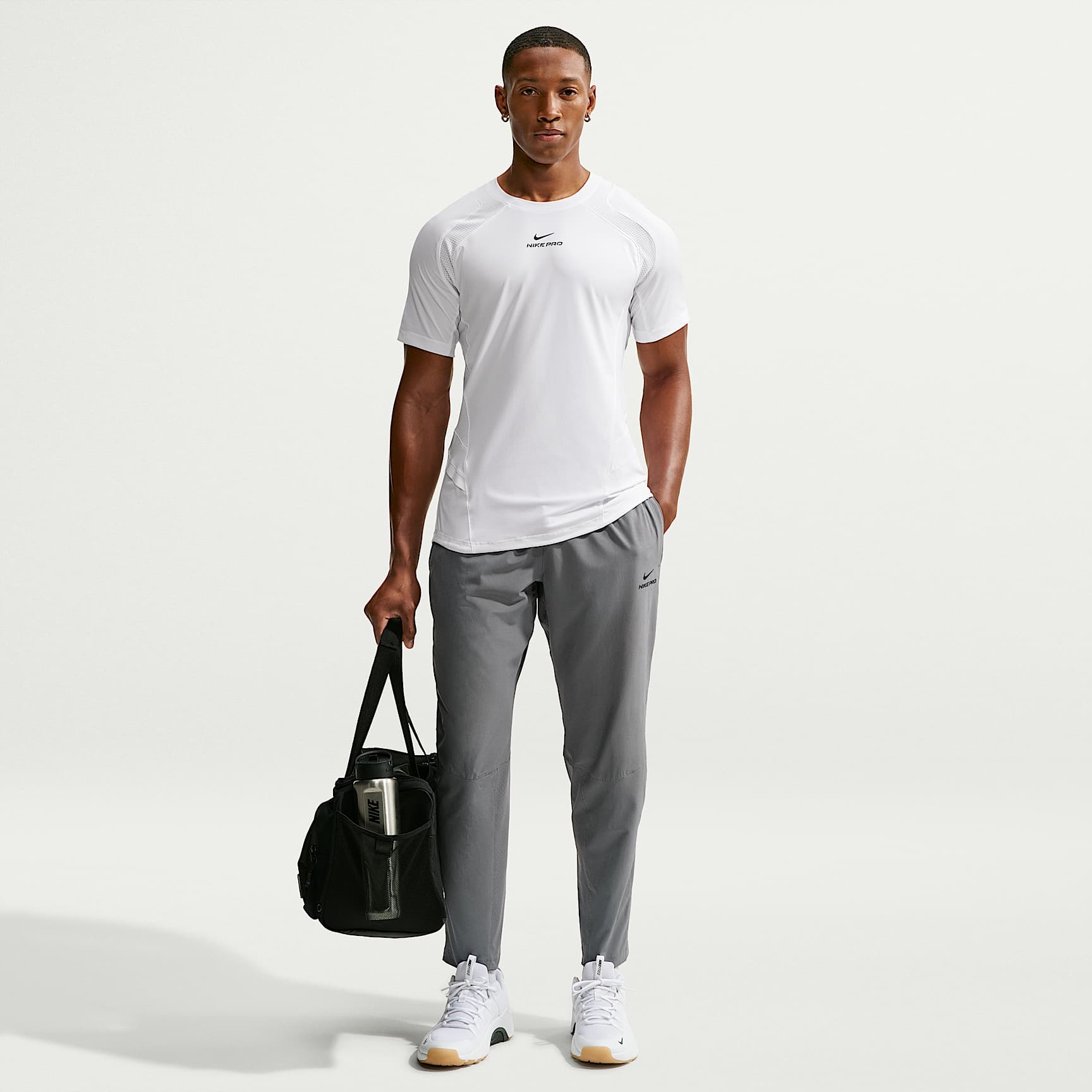 Nike Pro Training Men's Dri-FIT Trousers. Nike DK